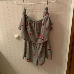 Floral off the shoulder Romper